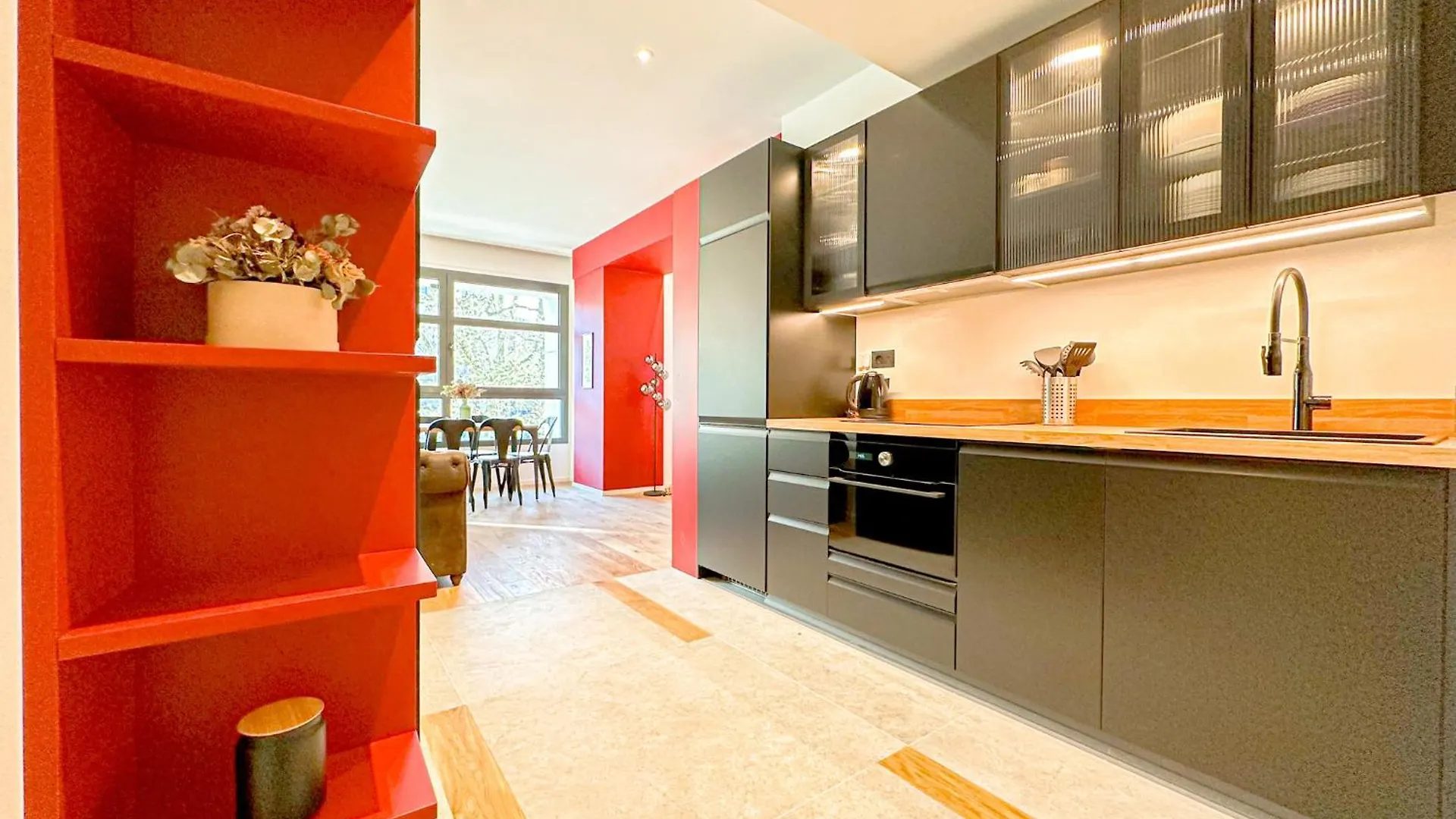 Ausonio Urban Suite - 3 Min Dal Naviglio Milano 0*,  Italien