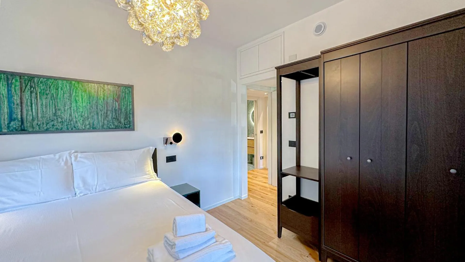 Apartment Ausonio Urban Suite - 3 Min Dal Naviglio Milan Italy